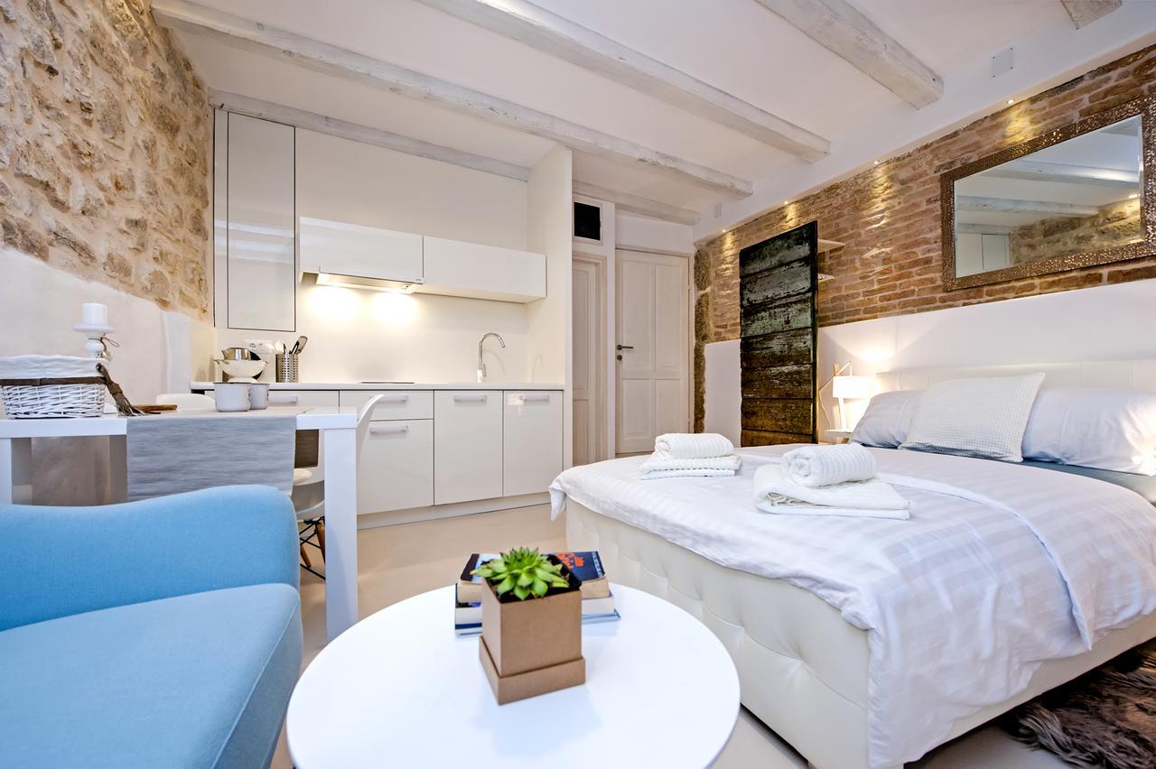 Luna Rooms And Studios Rovinj Dış mekan fotoğraf