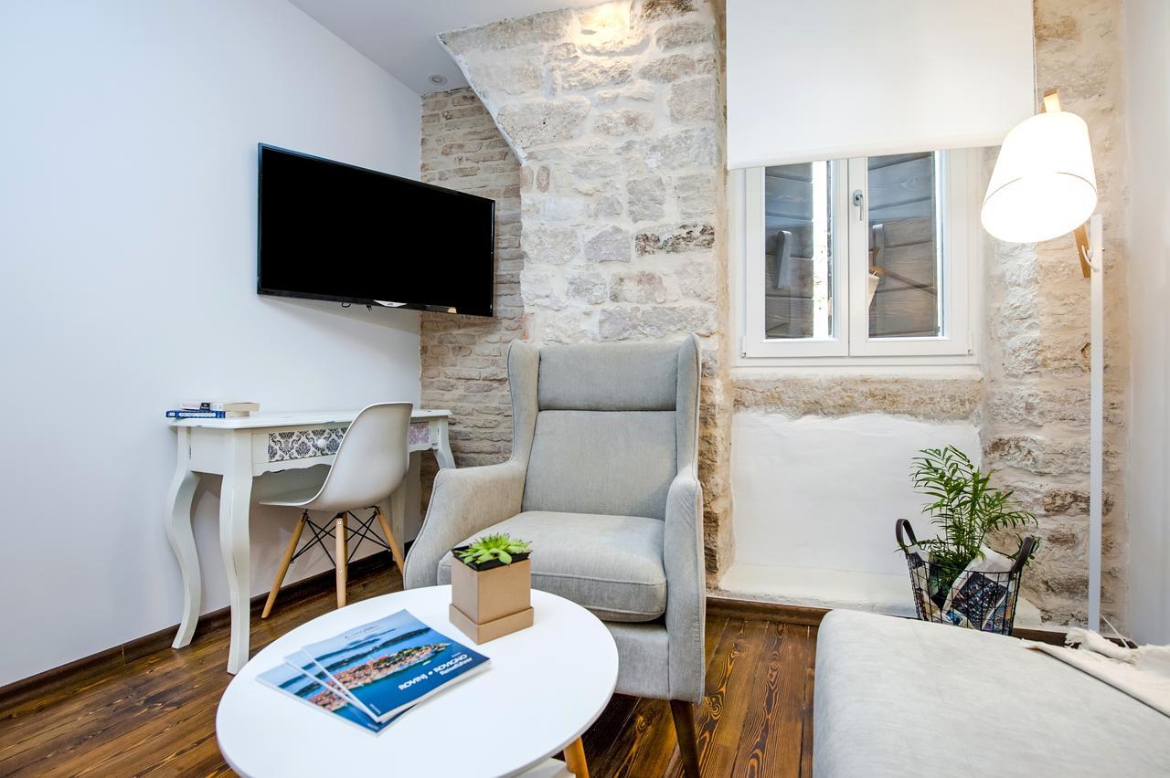 Luna Rooms And Studios Rovinj Dış mekan fotoğraf